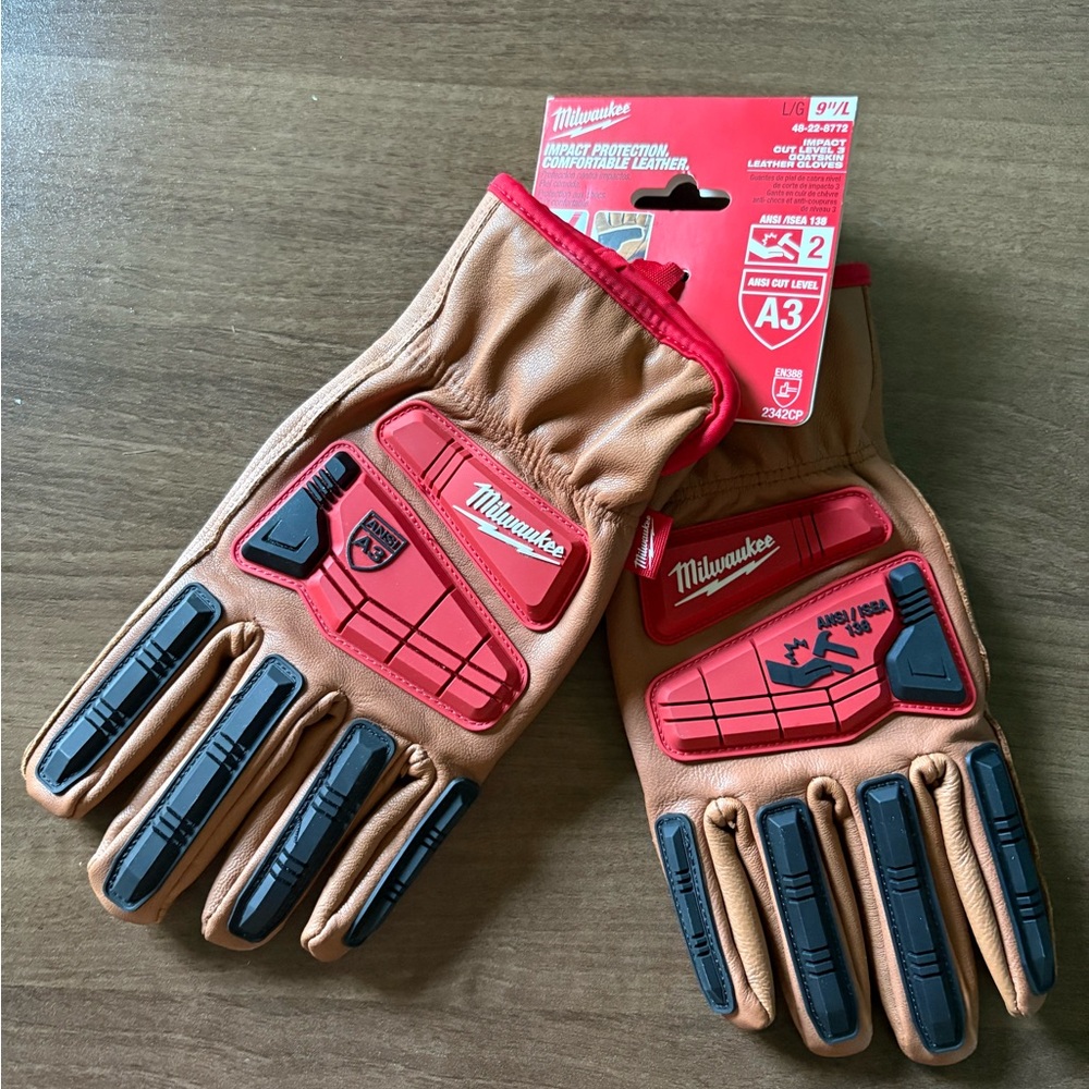 Milwaukee Brown and Red Men's sheepskin leather Work Gloves